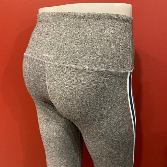 ⭐4 FOR $20⭐ Aerie Women's Grey Side-Stripe Leggings - Size Small - Picture 3 of 4